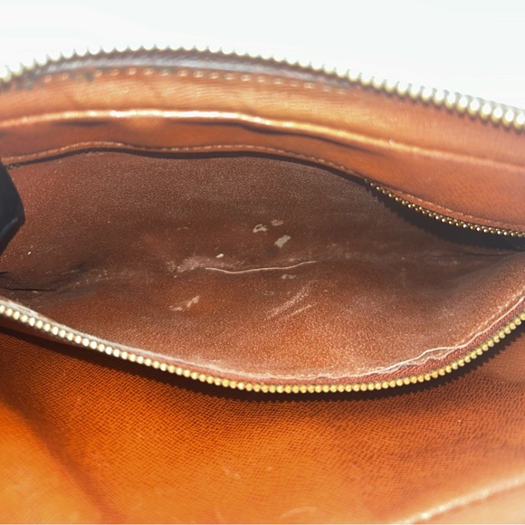 Louis Vuitton
Marly Dragonne GM Clutch Bag - Picture 13 of 14